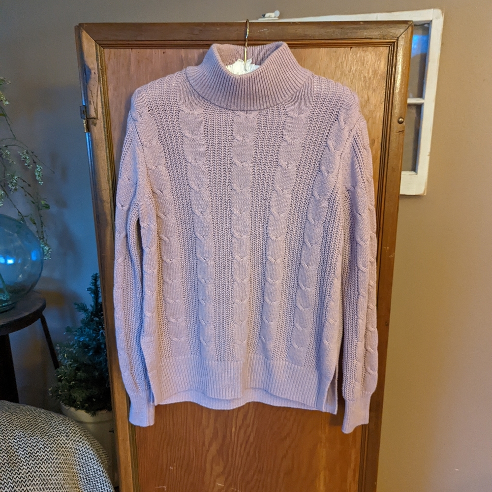 NWOT Banana Republic Sweater. XS.